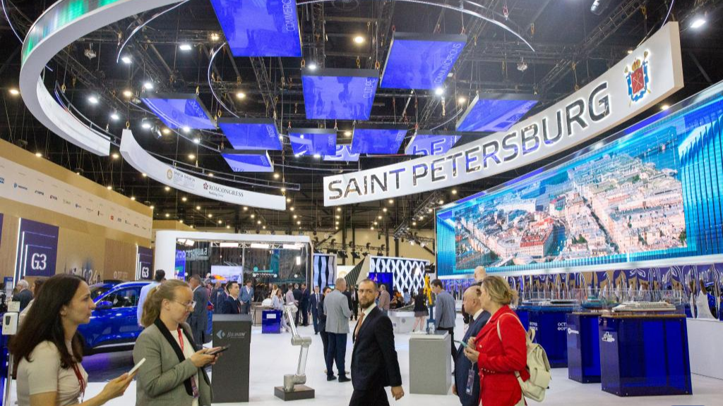 People visit an exhibition hall of the 27th St. Petersburg International Economic Forum in St. Petersburg, Russia, June 5, 2024. /Xinhua