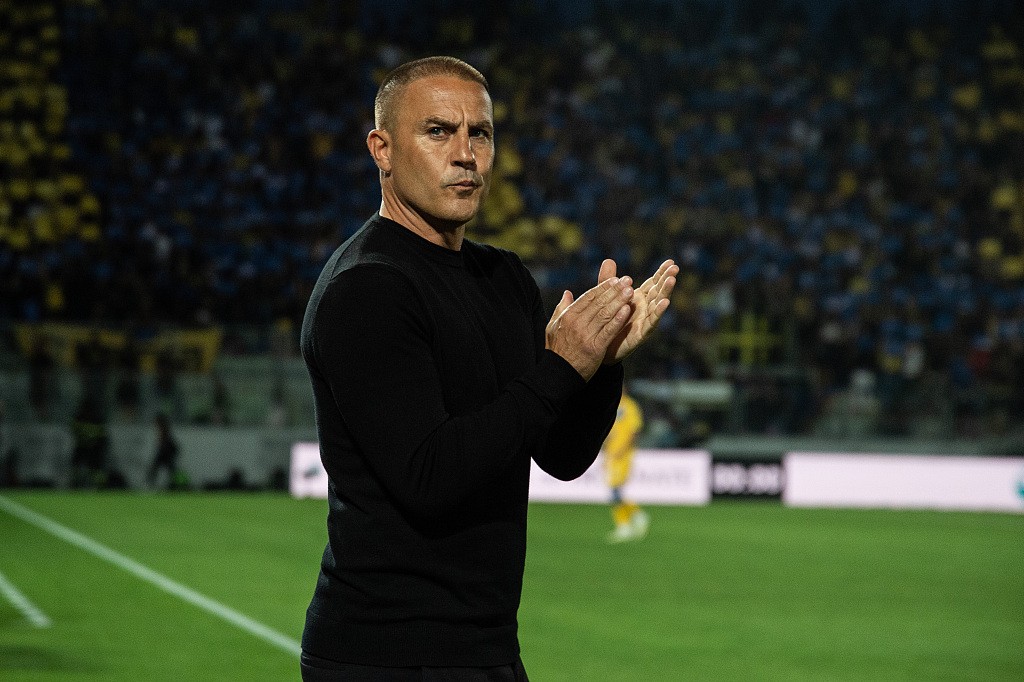 Fabio Cannavaro, manager of Udinese, makes a gesture during the Serie A game against Frosinone at Stadio Benito Stirpe in Frosinone, Italy, May 26, 2024. /CFP 