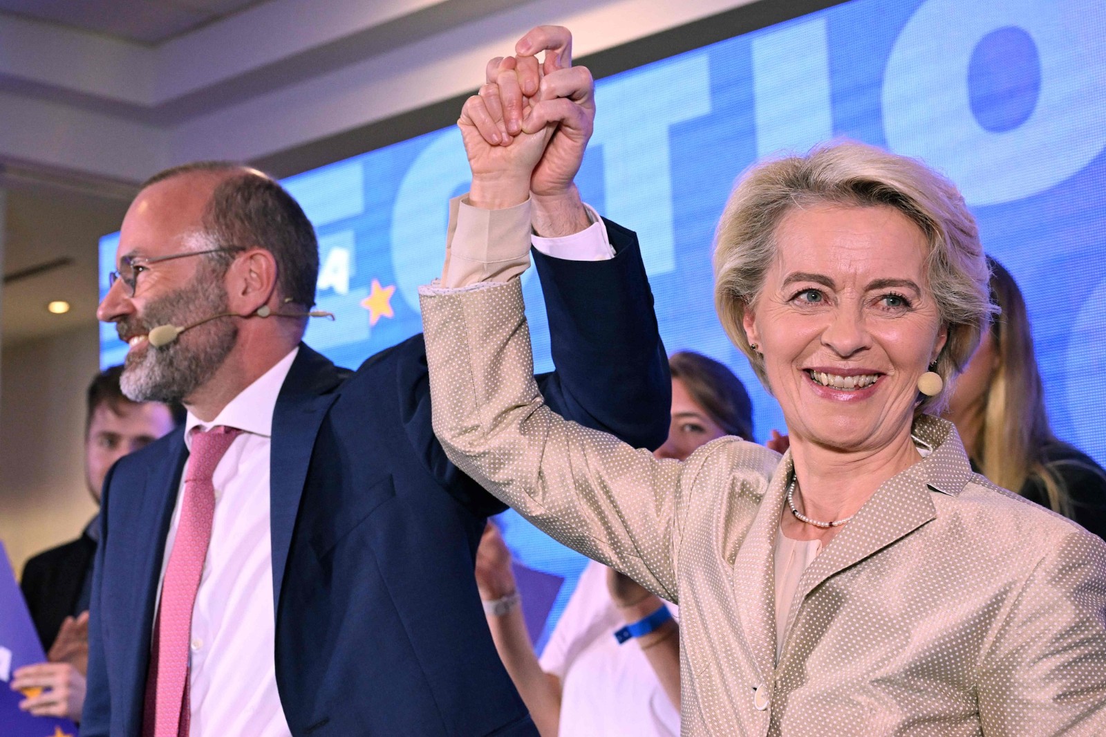 President of the center-right European People's Party Manfred Weber reacts next to European Commission President and EPP lead candidate Ursula von der Leyen (R) during an EPP election evening after the vote for the European Parliament election in Brussels on June 9, 2024. /CFP