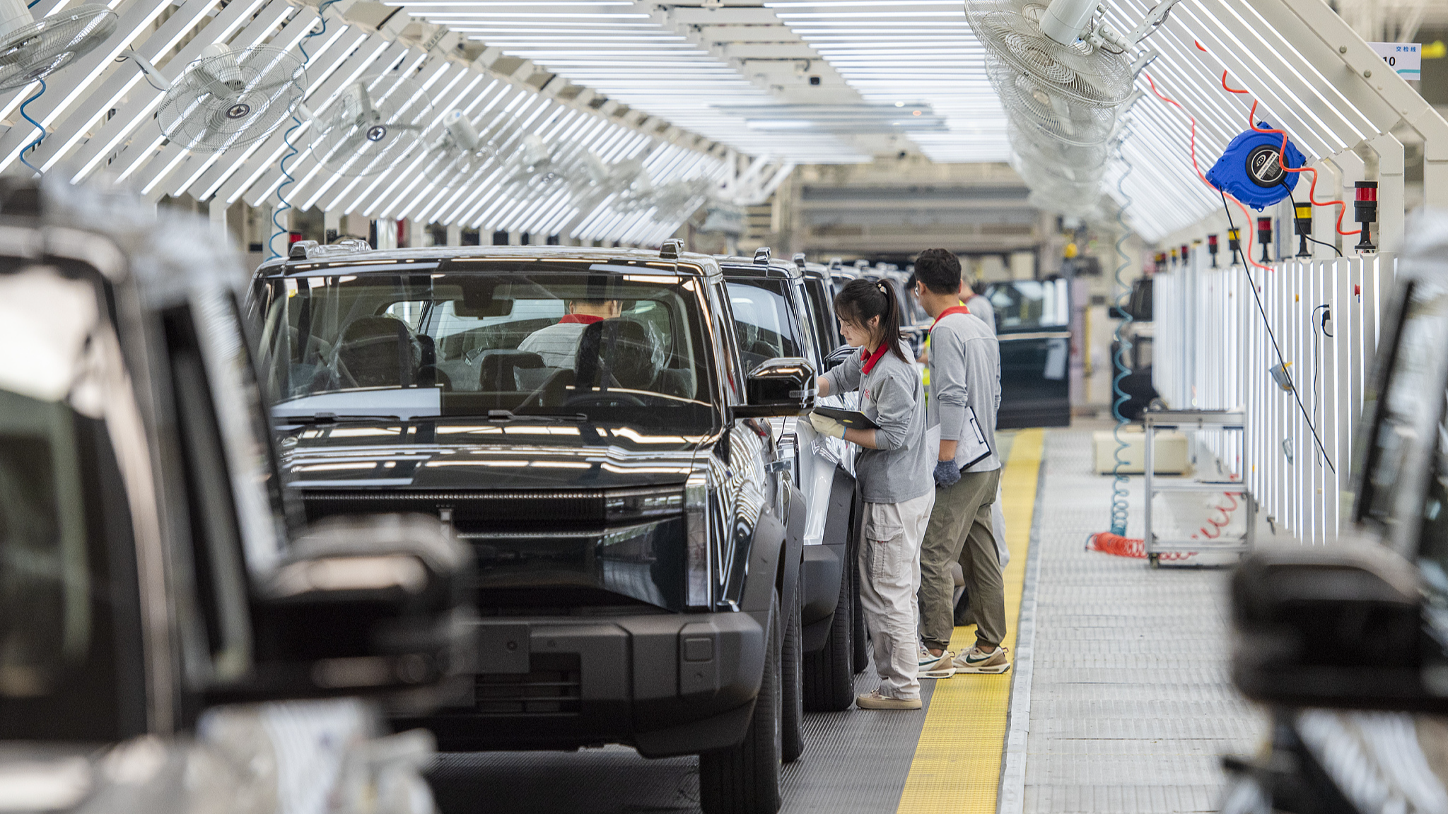 An EV assembly line of a manufacturing plant in Wuhu City, east China's Anhui Province, May 23, 2024. /CFP