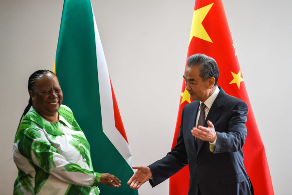 Chinese Foreign Minister Wang Yi (R) meets with South African Foreign Minister Naledi Pandor in Nizhny Novgorod, Russia, June 10, 2024. /Chinese Foreign Ministry