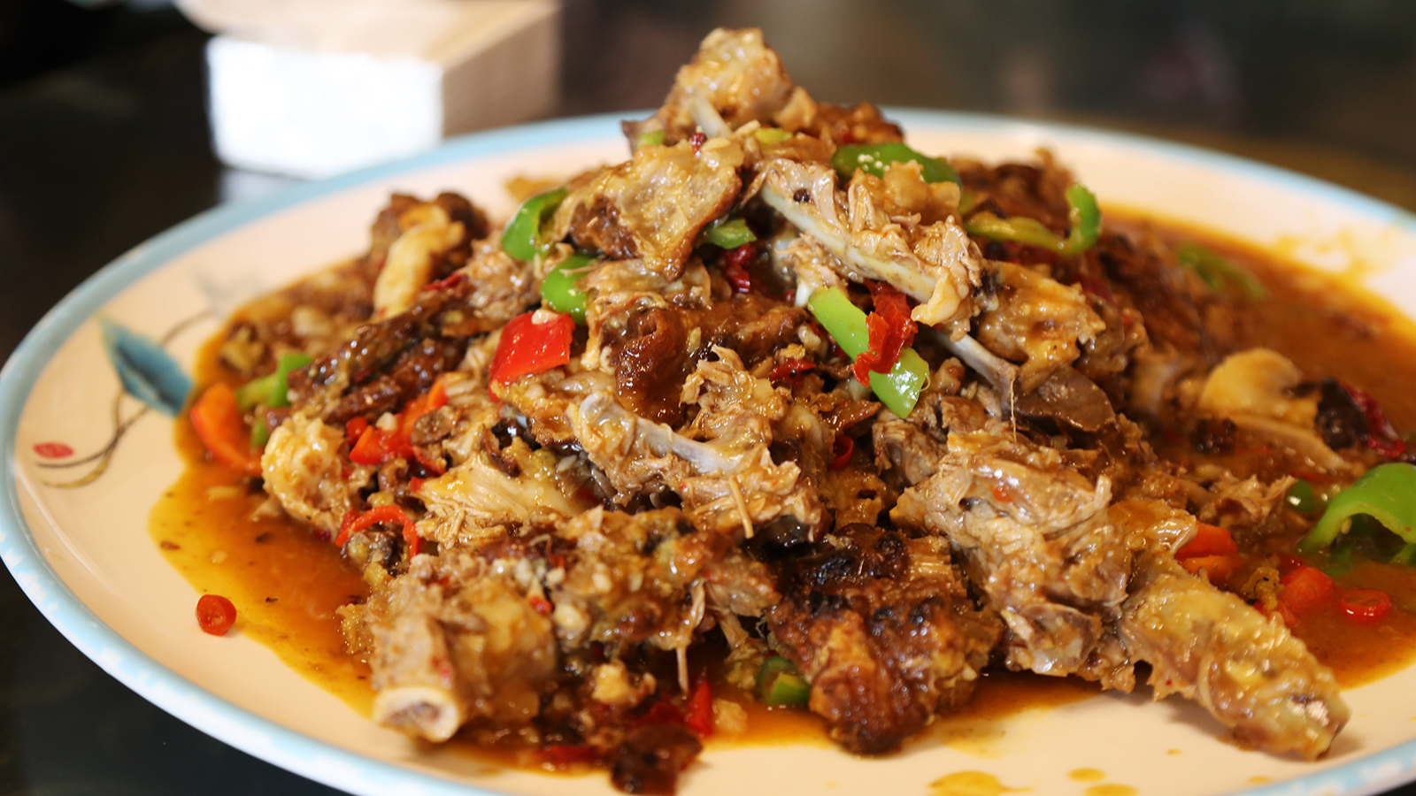 Flavorful Xinjiang cuisine