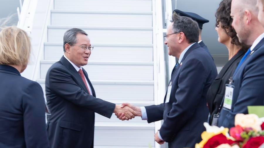 Chinese Premier Li Qiang arrives in Wellington, New Zealand, June 13, 2024, for an official visit to New Zealand. /Xinhua