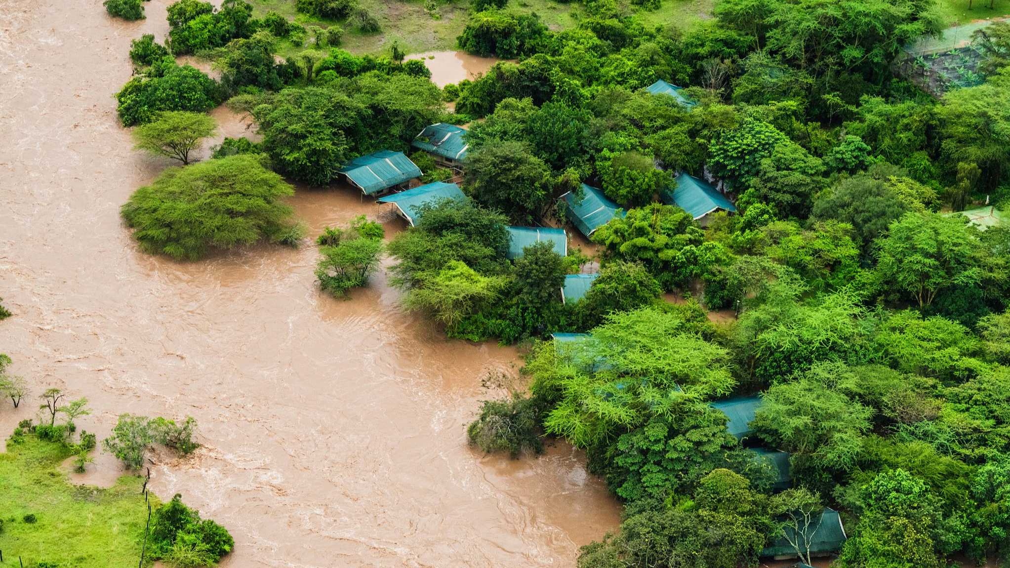 An aerial view of the flooded Maasai Mara National Reserve that left dozens of tourists stranded in Narok County, Kenya, May 1, 2024. /CFP