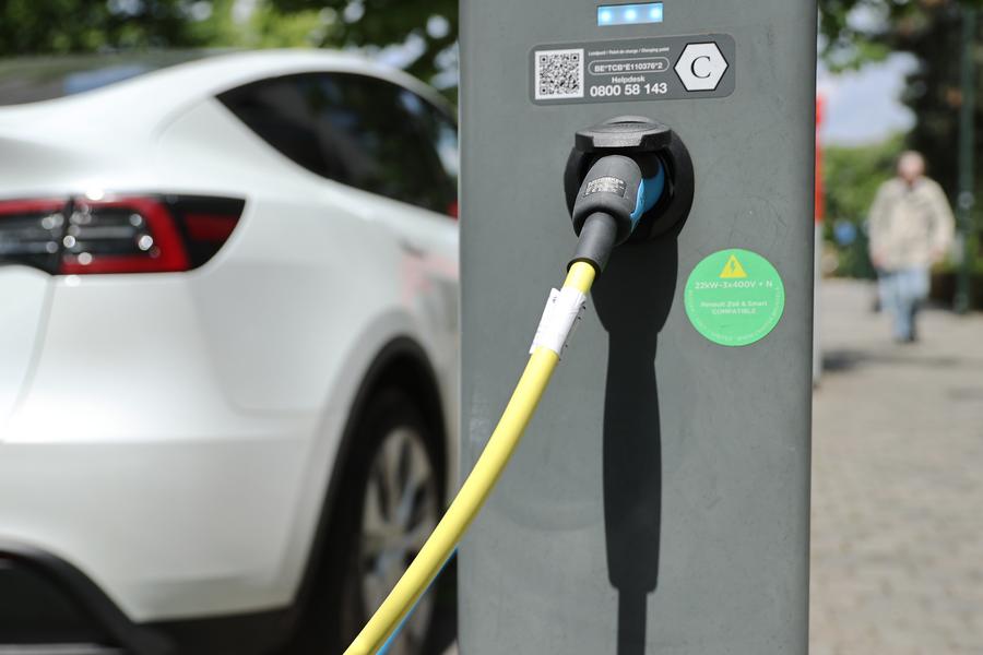 An electric car at a charging station near the European Commission building in Brussels, Belgium, June 6, 2024. /Xinhua