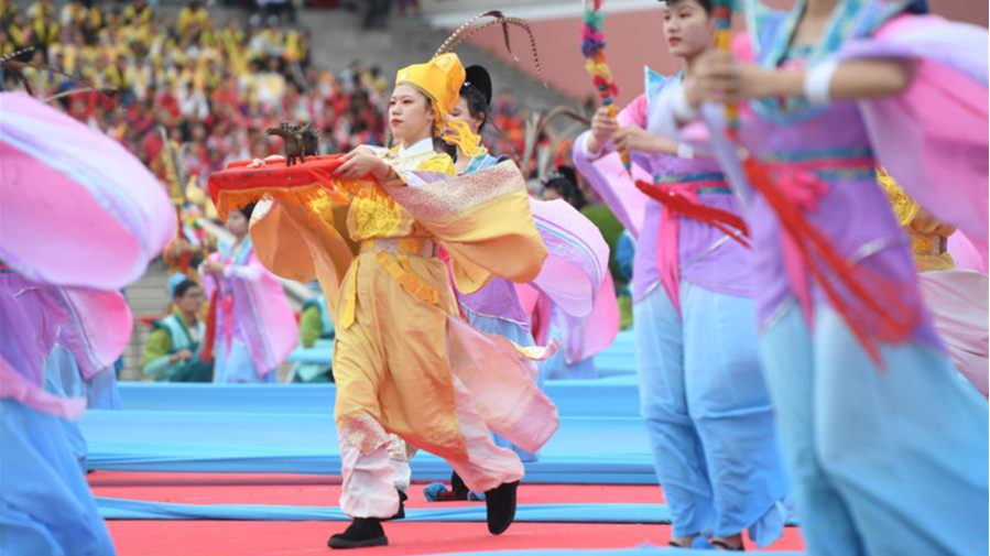 Performers attend a memorial ceremony for Mazu during the 21st Meizhou Mazu Cultural Tourism Festival on Meizhou Island of Putian City, southeast China's Fujian Province, November 1, 2019. /Xinhua