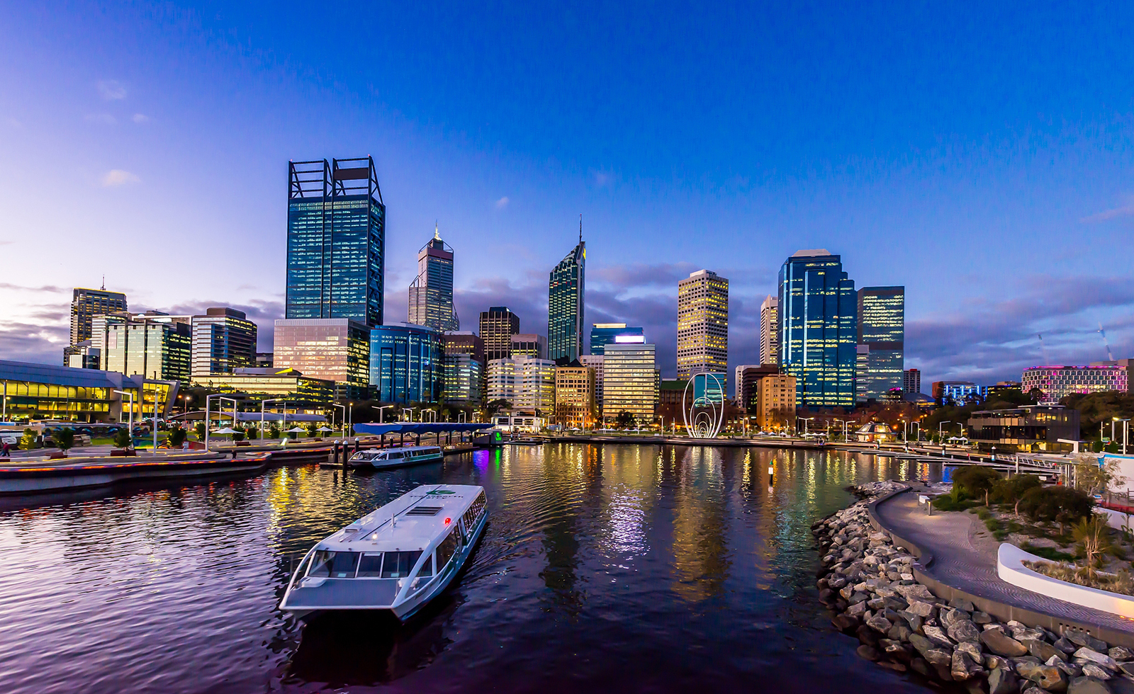 A night view of Perth in Western Australia /CFP