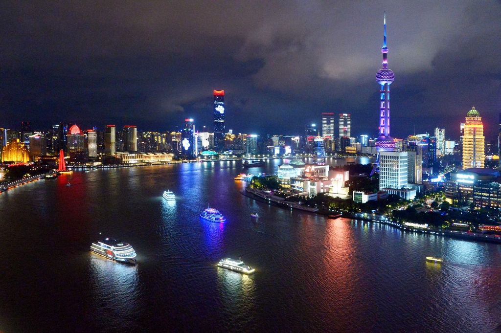 A file photo shows a night view of the Huangpu River in Shanghai. /IC