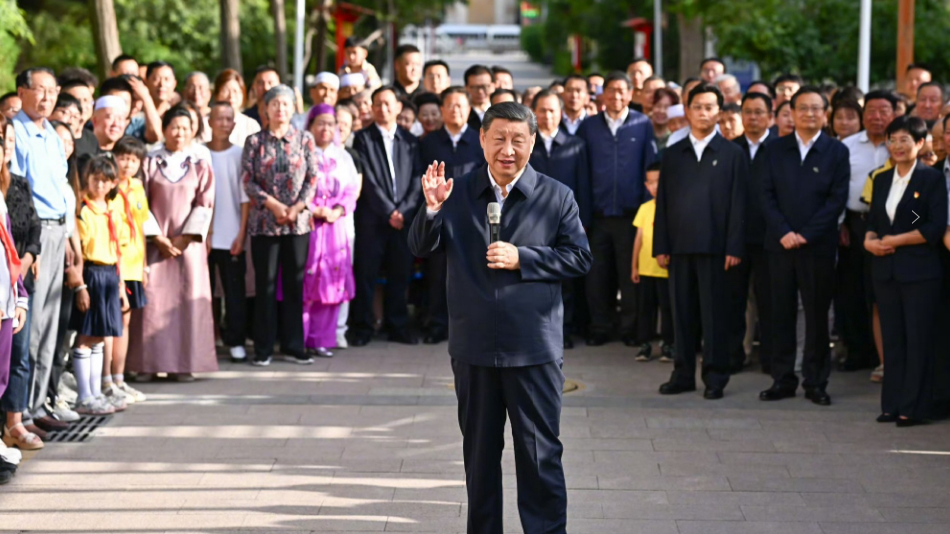 Chinese President Xi Jinping, also general secretary of the Communist Party of China Central Committee and chairman of the Central Military Commission, visits a residential community in Yinchuan, northwest China's Ningxia Hui Autonomous Region, June 19, 2024. /CFP