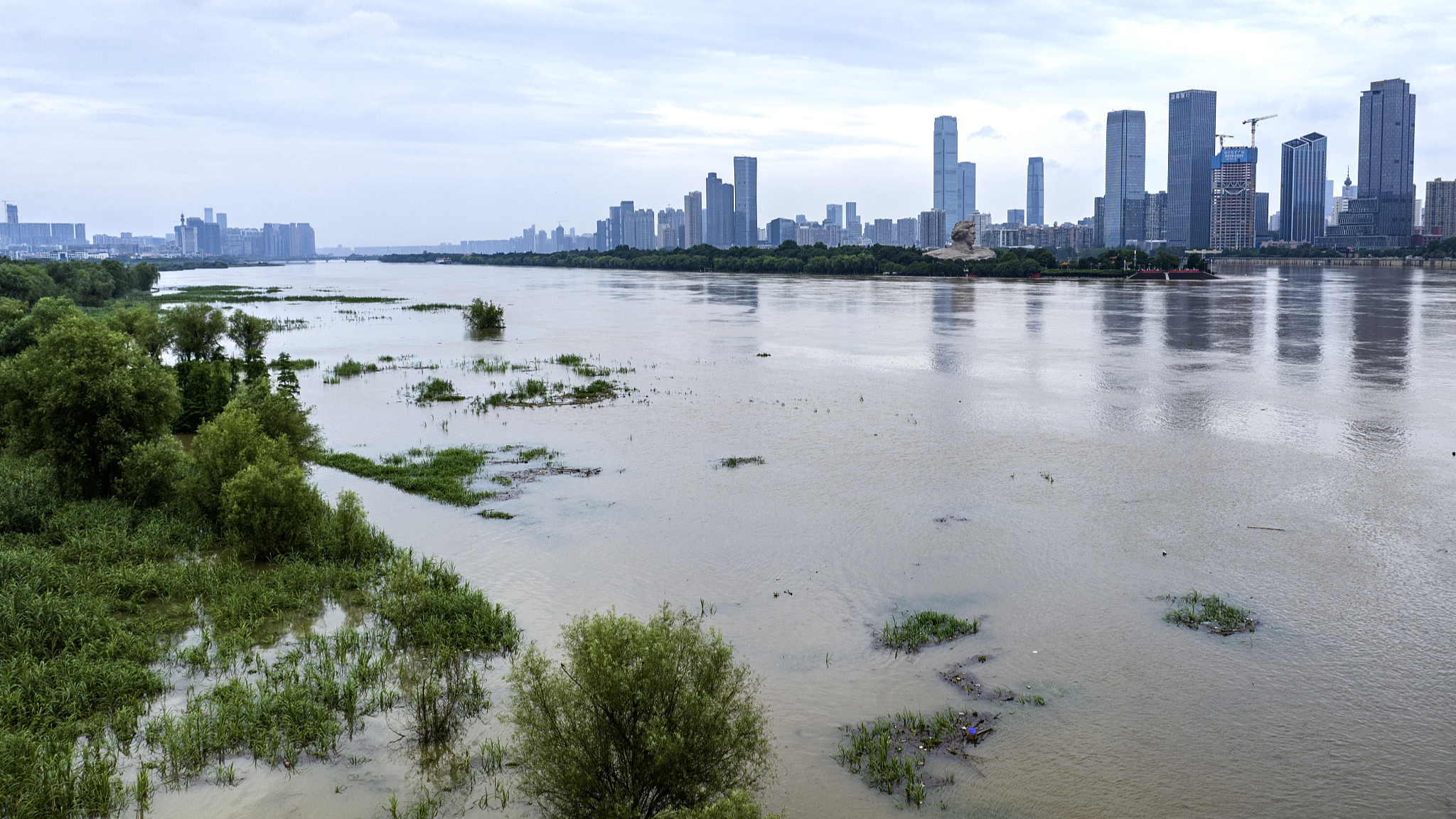 Wetland along the Xiangjiang River flooded after several days of rainfall in Changsha, Hunan Province, June 20, 2024. /CFP