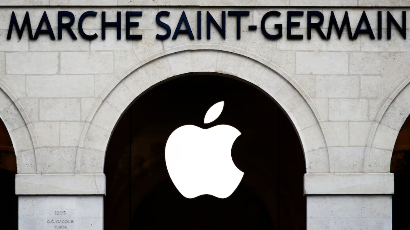 The Apple store at the Marche Saint Germain in Paris, France, July 15, 2020. /Reuters