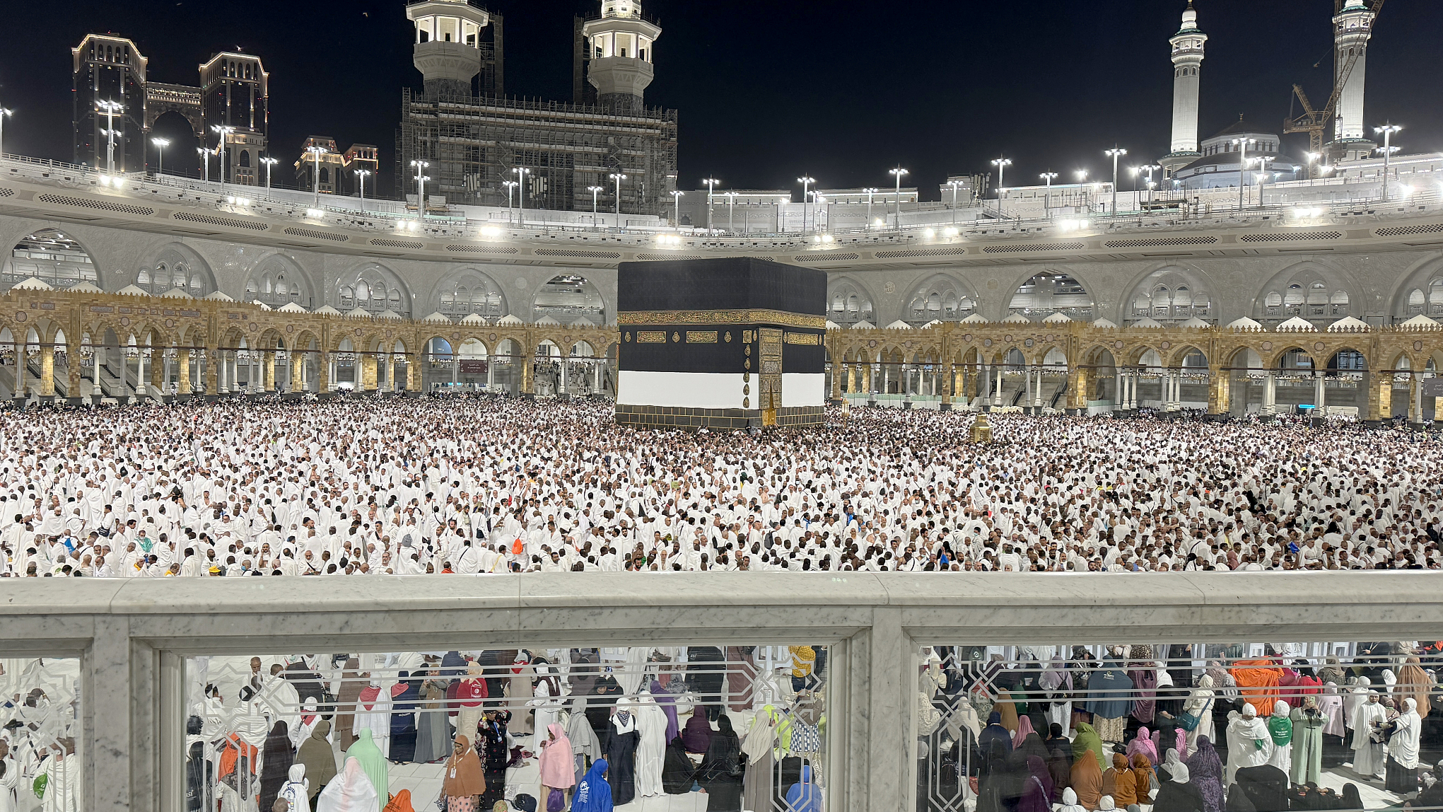 Muslims from all over the world worship, reciting the Holy Quran, and circumambulate around the Kaaba to fulfill the Hajj pilgrimage in Mecca, Saudi Arabia, June 07, 2024. /CFP