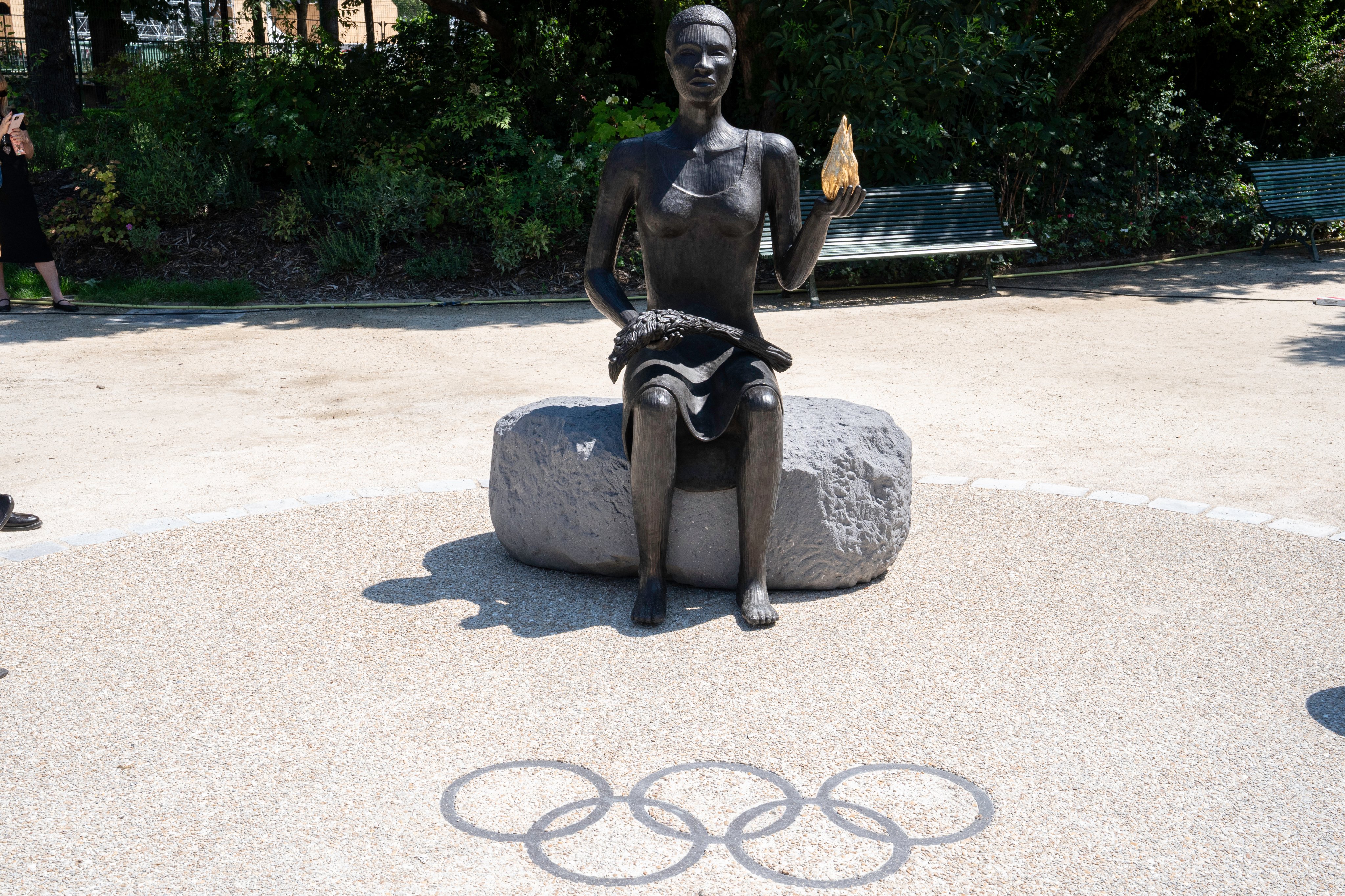 A sculpture is unveiled for the Olympic Day commemorations in Paris, France, June 23, 2024. /IOC MEDIA
