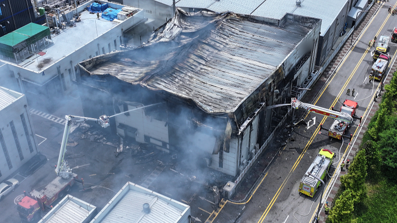 Firefighters battle a fire at a lithium battery factory in Hwaseong, South Korea, June 24, 2024. /CFP