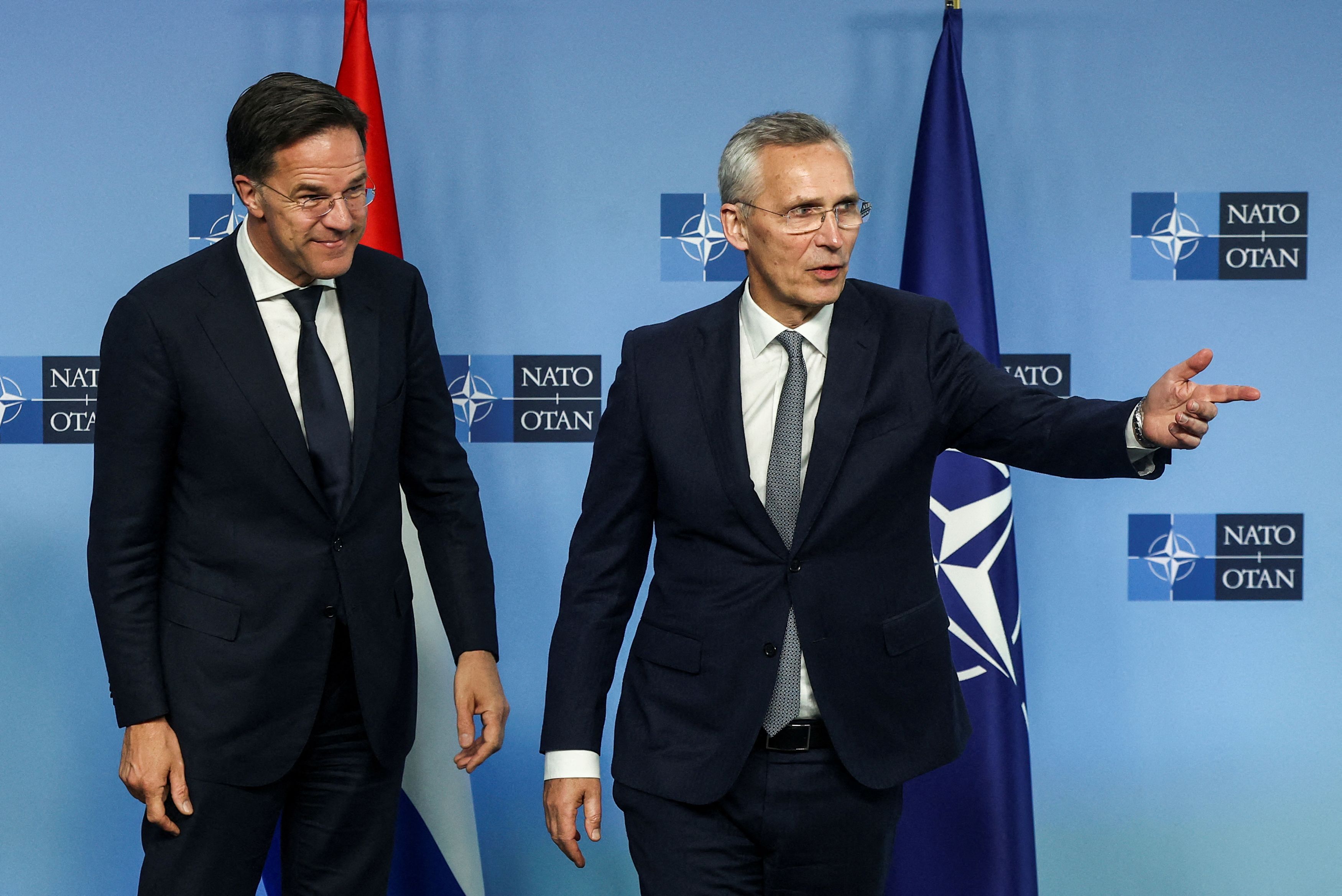 Dutch Prime Minister Mark Rutte (L) and NATO Secretary-General Jens Stoltenberg meet at the alliance's headquarters in Brussels, Belgium, April 17, 2024. /Reuters