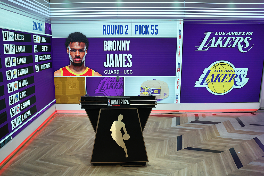 Bronny James, son of LeBron James, is selected by the Los Angeles Lakers with the 55th pick in the NBA Draft at the Barclays Center in Brooklyn, New York City, June 27, 2024. /CFP