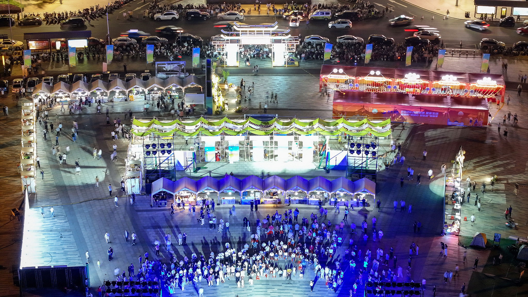 A bird's-eye view of a consumption promotion event held in Suzhou, Jiangsu Province, China, May 22, 2024. /CFP