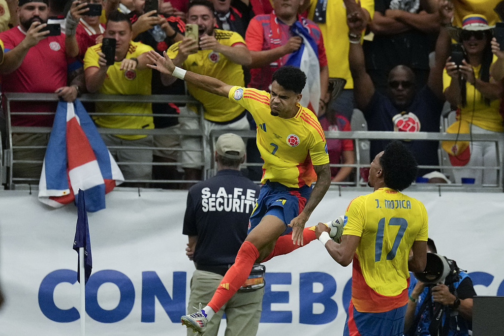 Luis Diaz (#7) of Colombia celebrates after scoring a goal in the Copa America group game against Costa Rica in Glendale, Arizona, June 28, 2024. /CFP