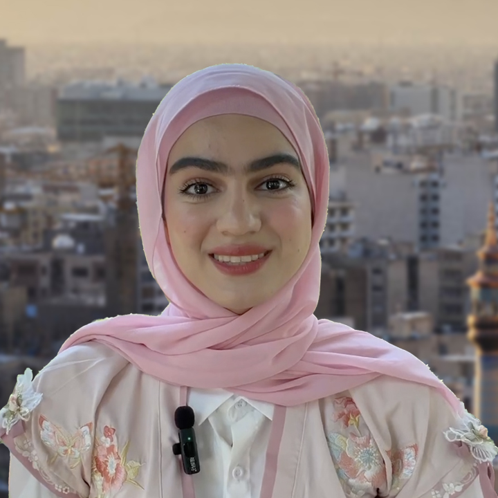 How Gen Z Sees The World: Iranian Girl To Show Real China To The World 