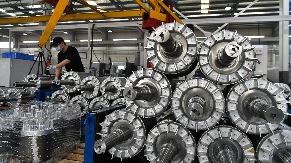 China's manufacturing PMI remains flat in June