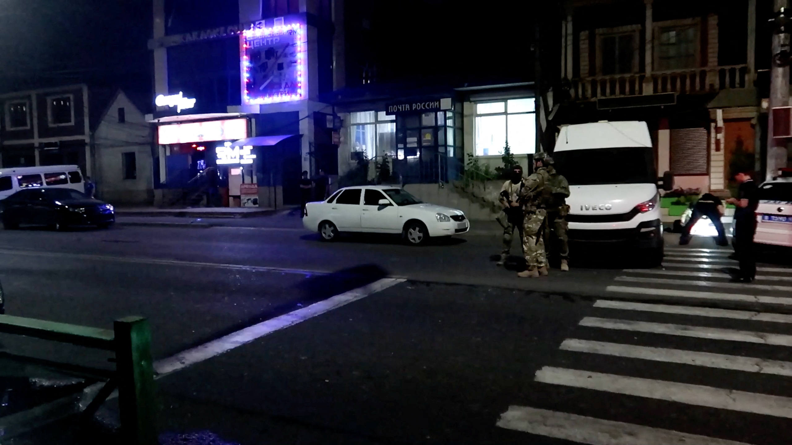 Law enforcement officers are dispatched after an attack by gunmen in Makhachkala in the region of Dagestan, Russia, in this still image from a video released on June 24, 2024. /Reuters