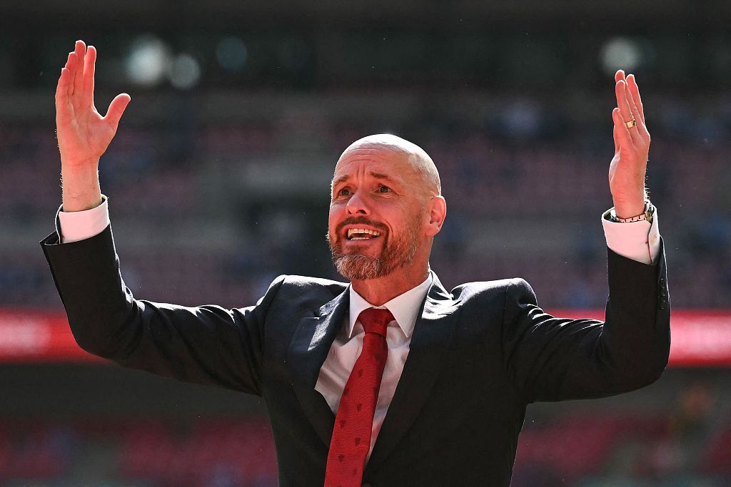 Erik ten Hag, manager of Manchester United, makes a gesture during the FA Cup final against Manchester City at Wembley Stadium in London, England, May 25, 2024. /CFP