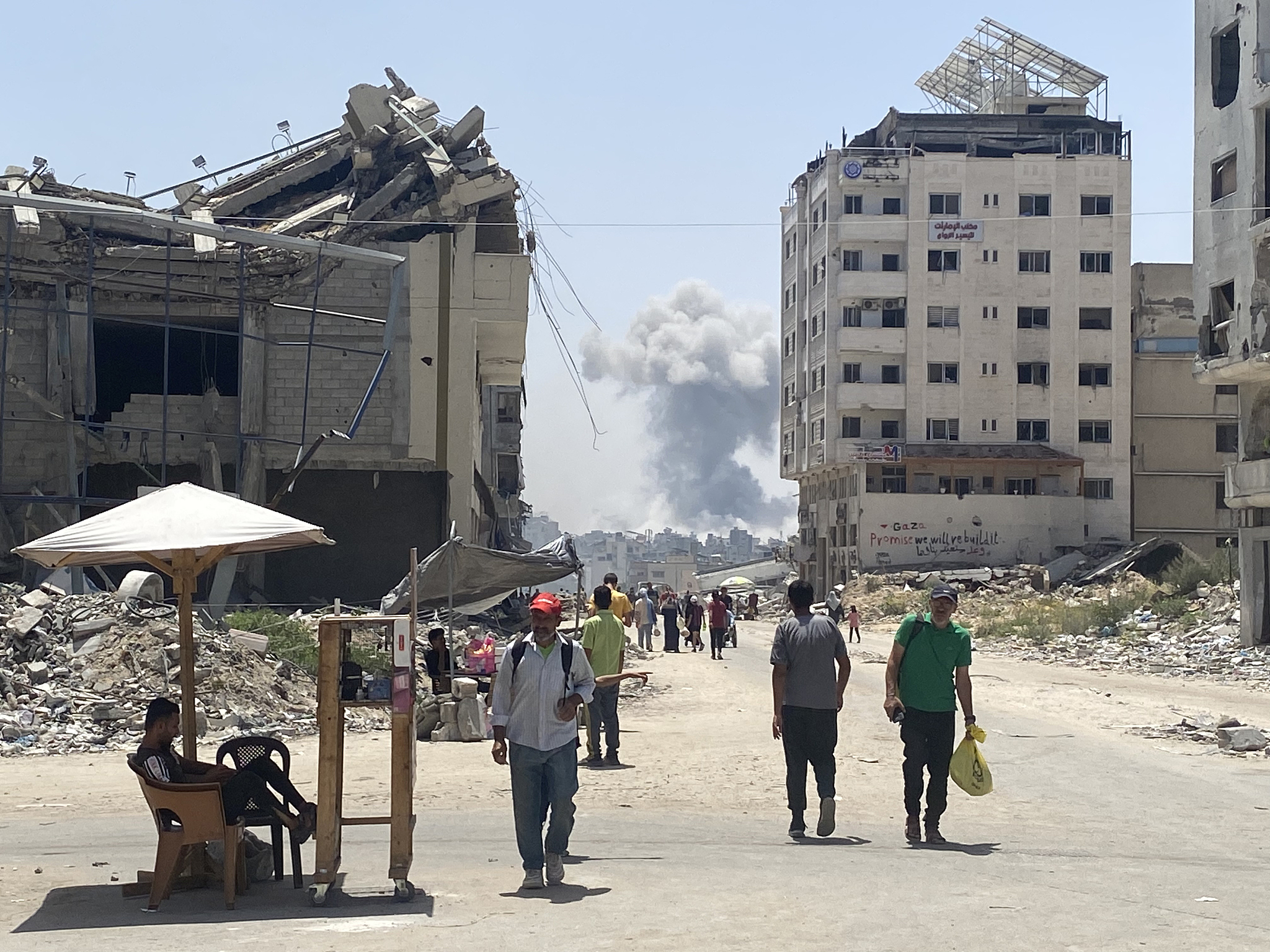 Plumes of smoke rise from an area targeted by Israeli bombardment in the eastern Shujaiya neighborhood of Gaza City on July 4, 2024. /CFP