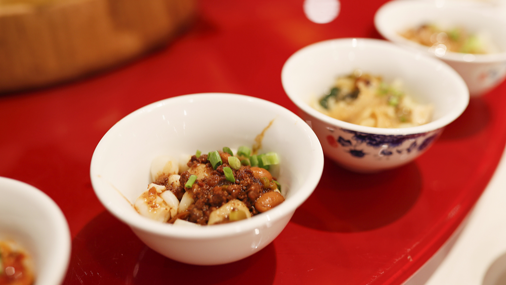 Shanxi tijian noodles, a specialty of Taiyuan