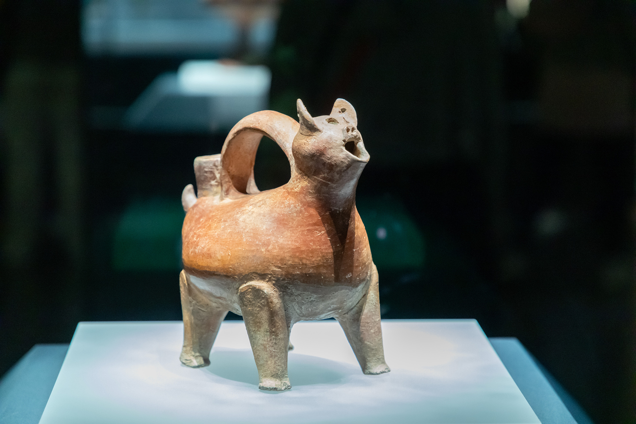 This red ceramic animal-shaped vessel from the Dawenkou Culture dates from between 4,500 and 6,500 years ago. /CFP
