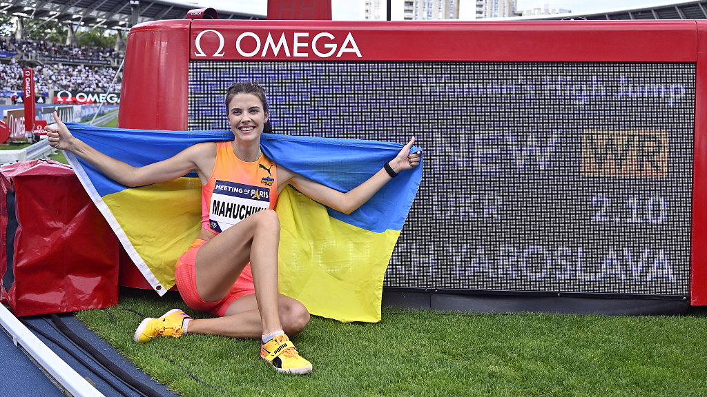 Women's high jump, 1500m world records broken at Paris Diamond League