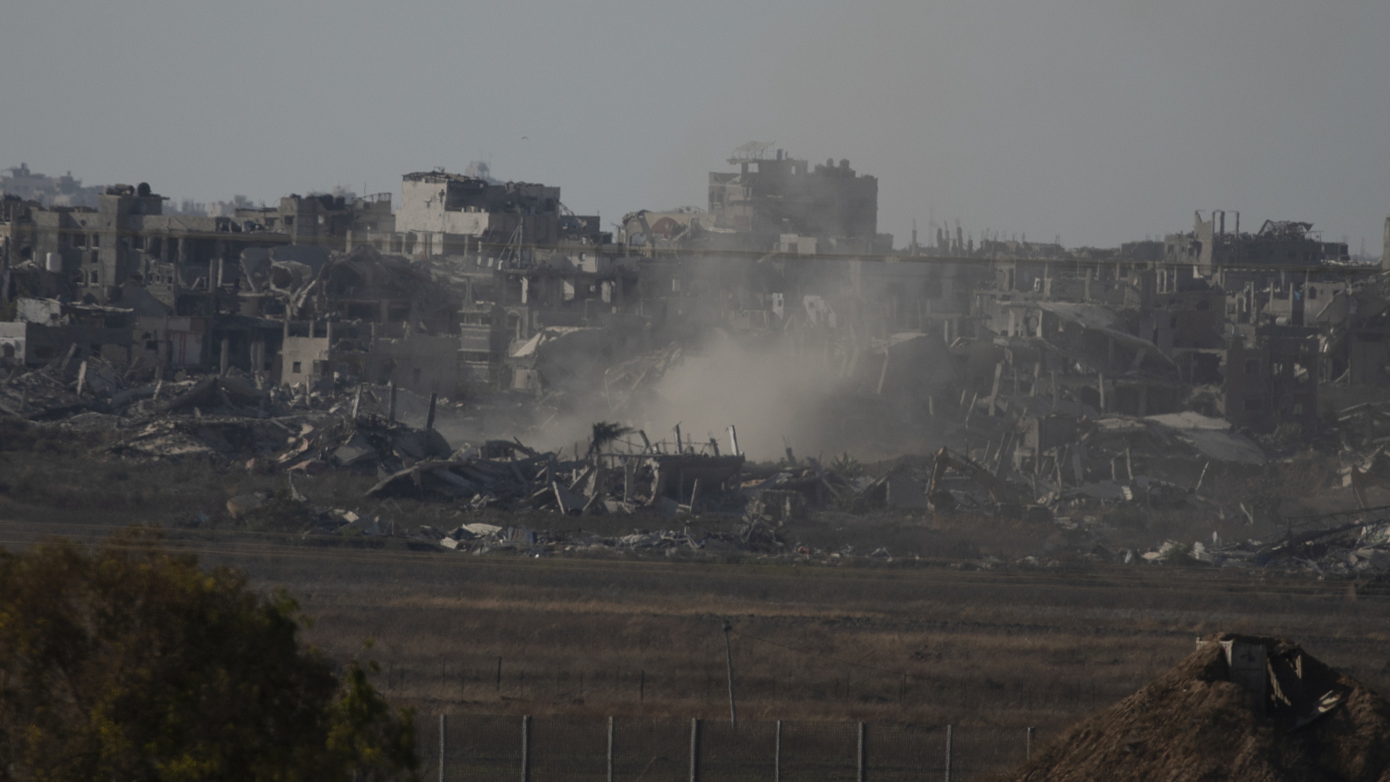 Smoke rises over the devastated Gaza Strip, July 8, 2024. /CFP