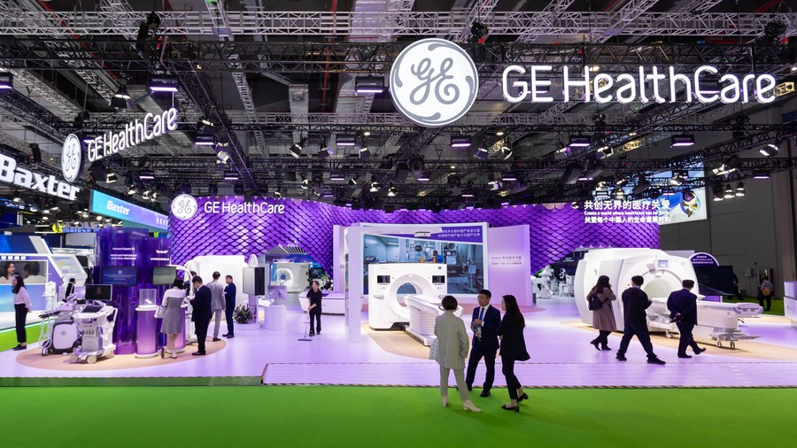 Booth of GE HealthCare at the 6th China International Import Expo (CIIE), east China's Shanghai, November 8, 2023. /Xinhua
