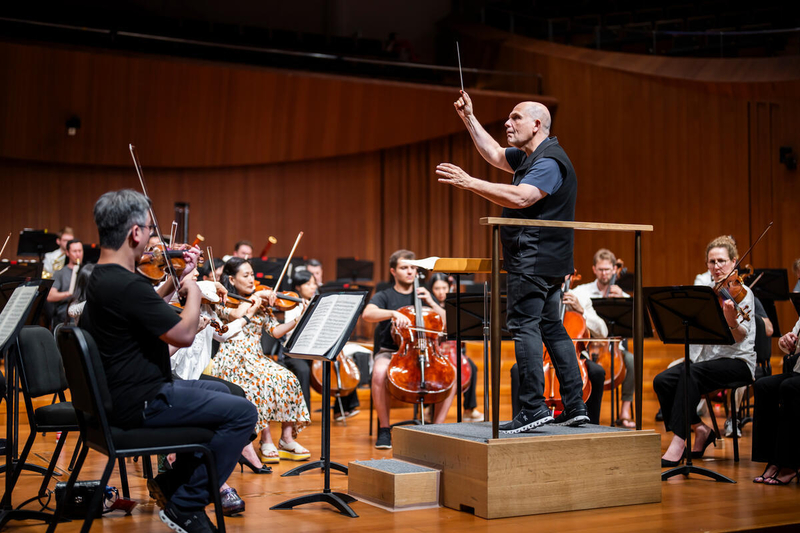 Jaap van Zweden conducts the New York Philharmonic in Nanjing on June 30, 2024. /Chris Lee