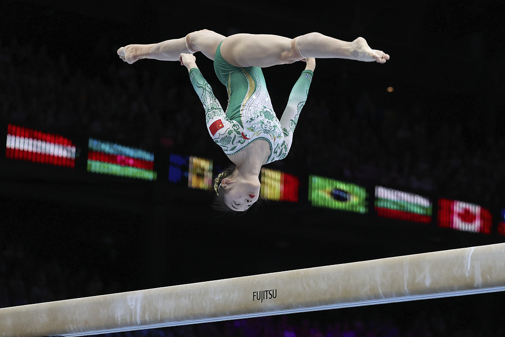 Zhou Yaqin of China performs on the balance beam at the World Artistic Gymnastics Championships in Antwerp, Belgium, October 8, 2023. /CFP