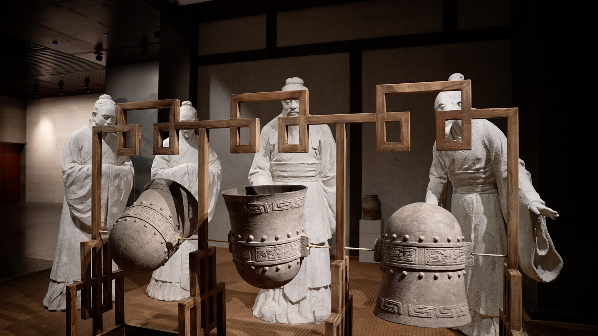 Qiqi: An ancient Chinese utensil symbolizing moderation and caution