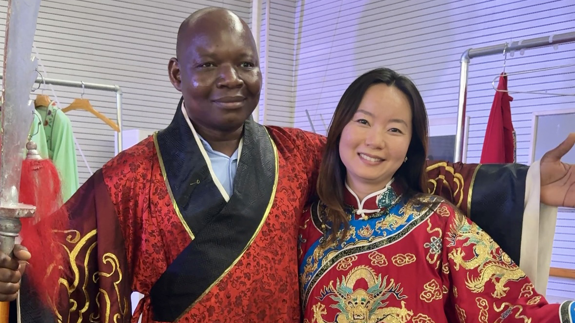 Folk opera costumes meet new faces