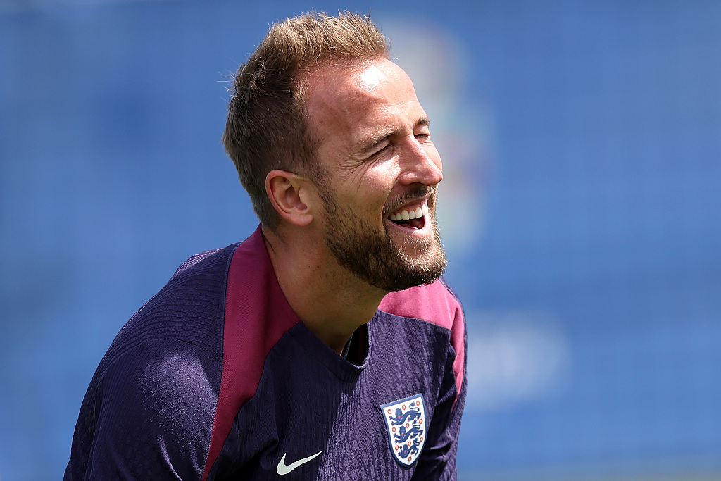 Harry Kane of England reacts during his team's training session ahead of the UEFA Euro 2024 final between Spain and England at Spa & Golf Resort Weimarer Land in Blankenhain, Germany, July 13, 2024. /CFP