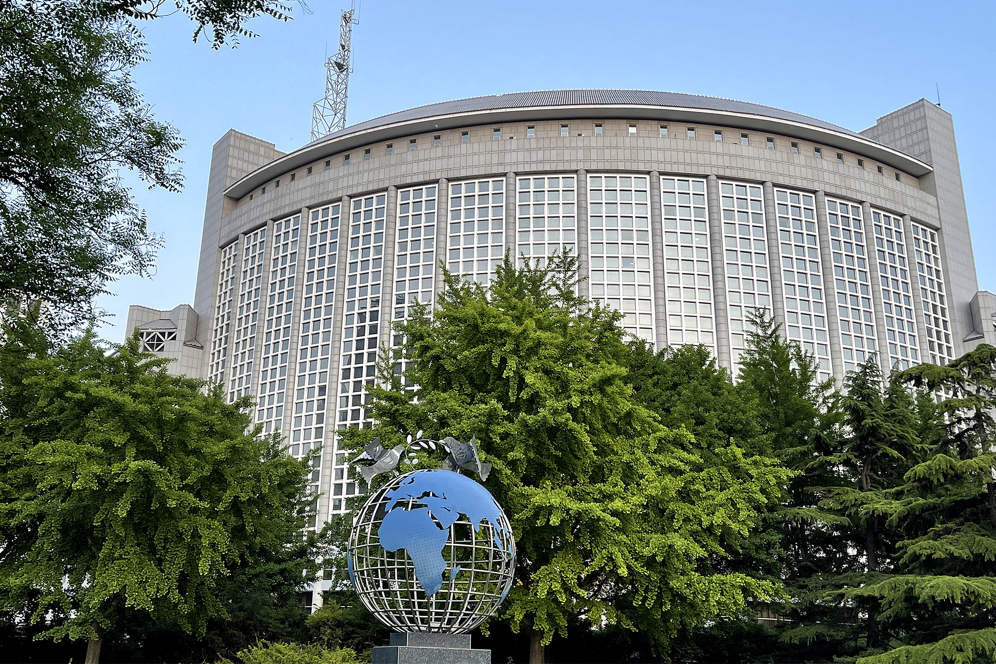 A view of the Chinese Foreign Ministry building in Beijing, China. /CFP