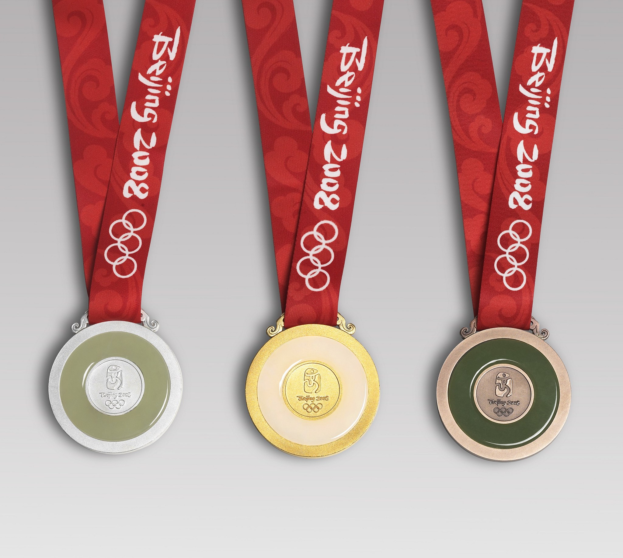 Jade-inlaid medals created for the Beijing 2008 Olympics /CFP