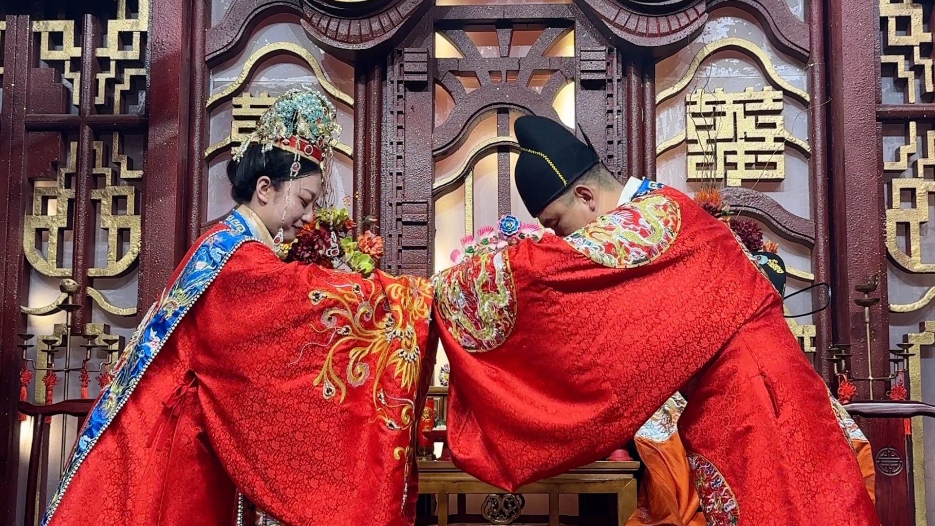 Attending a traditional Chinese wedding at Suzhuang Village in Shanxi
