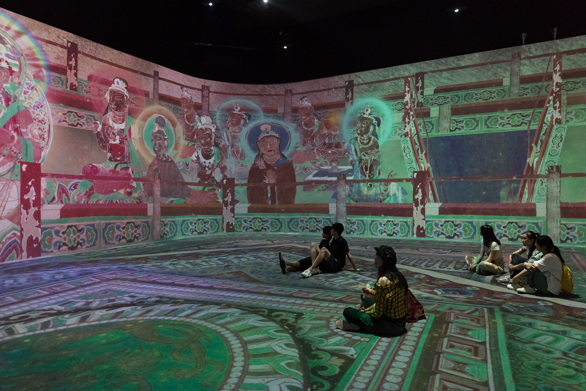 On September 19, 2023, a photo from the Anhui Art Museum captures an immersive exhibition showcasing the art of Dunhuang murals. /CFP