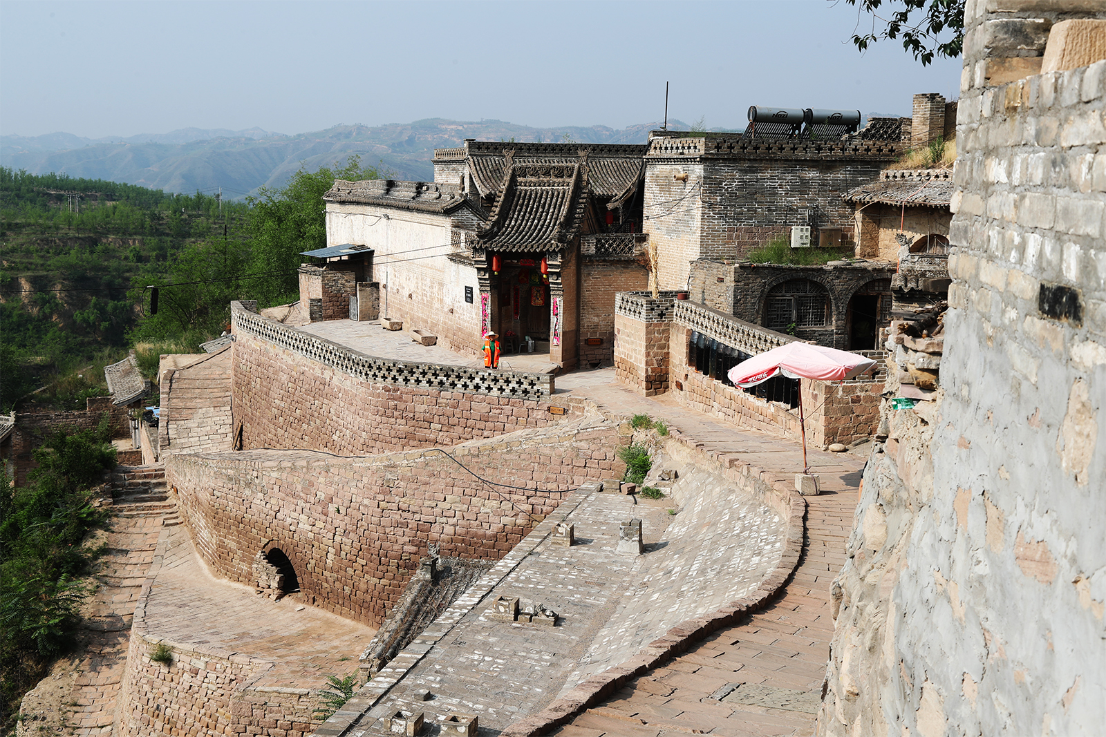 A view of Lijiashan Village in Linxian County, Shanxi Province /CGTN