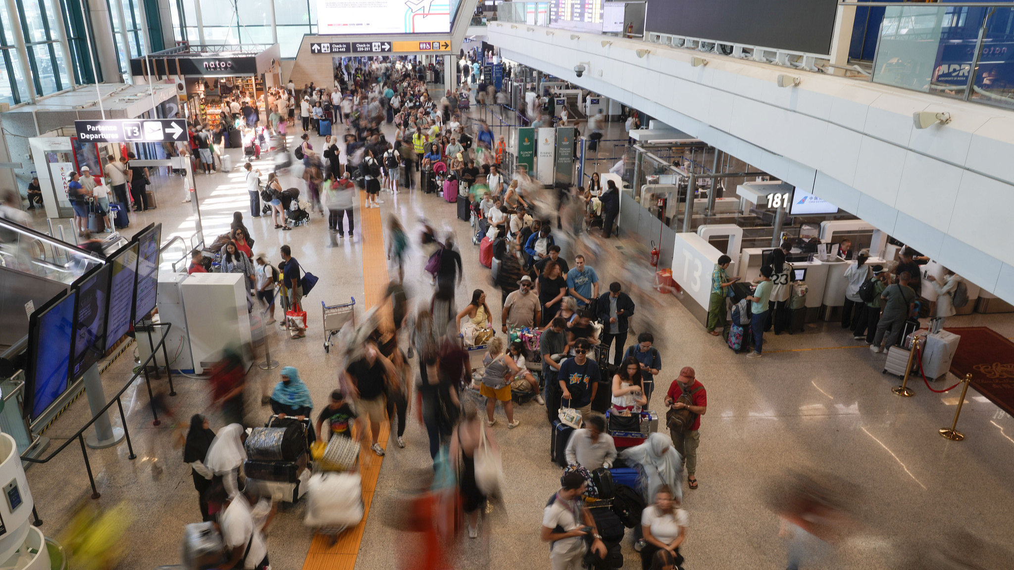 Live: Airports face disruption due to global IT outage