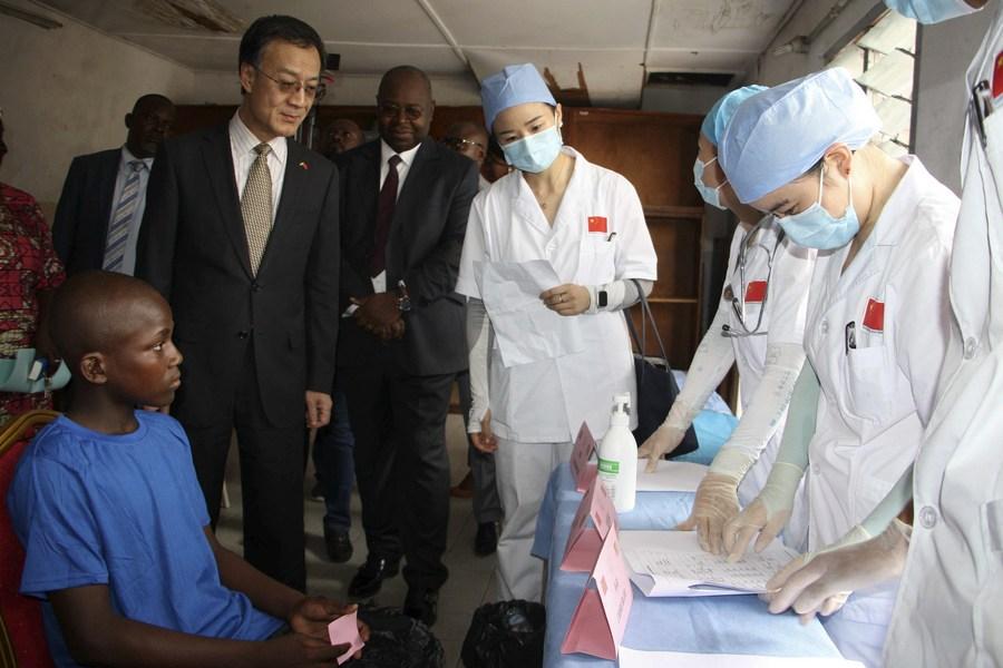 Doctors from the 29th Chinese medical team to the Republic of the Congo provide physical exam for children at an adoption center in Brazzaville, capital of the Republic of the Congo, May 30, 2023. /Xinhua