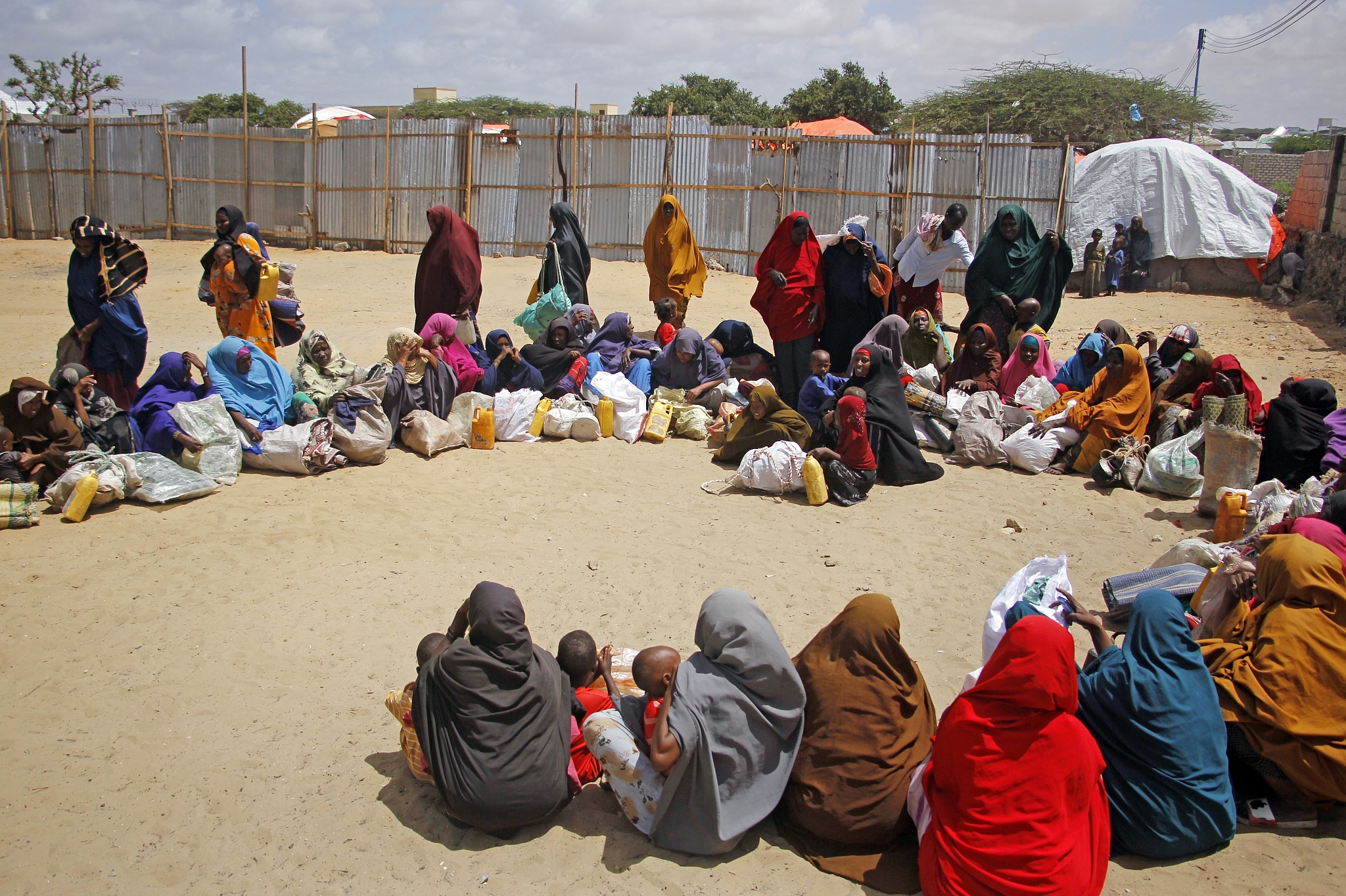 Somalis who fled a drought arrive at a makeshift camp on the outskirts of the capital Mogadishu, Somalia on September 26, 2023. Somalia is located in the eastern parts of the Horn of Africa, which are expected to get drier in the next three months, according to the ICPAC. /CFP