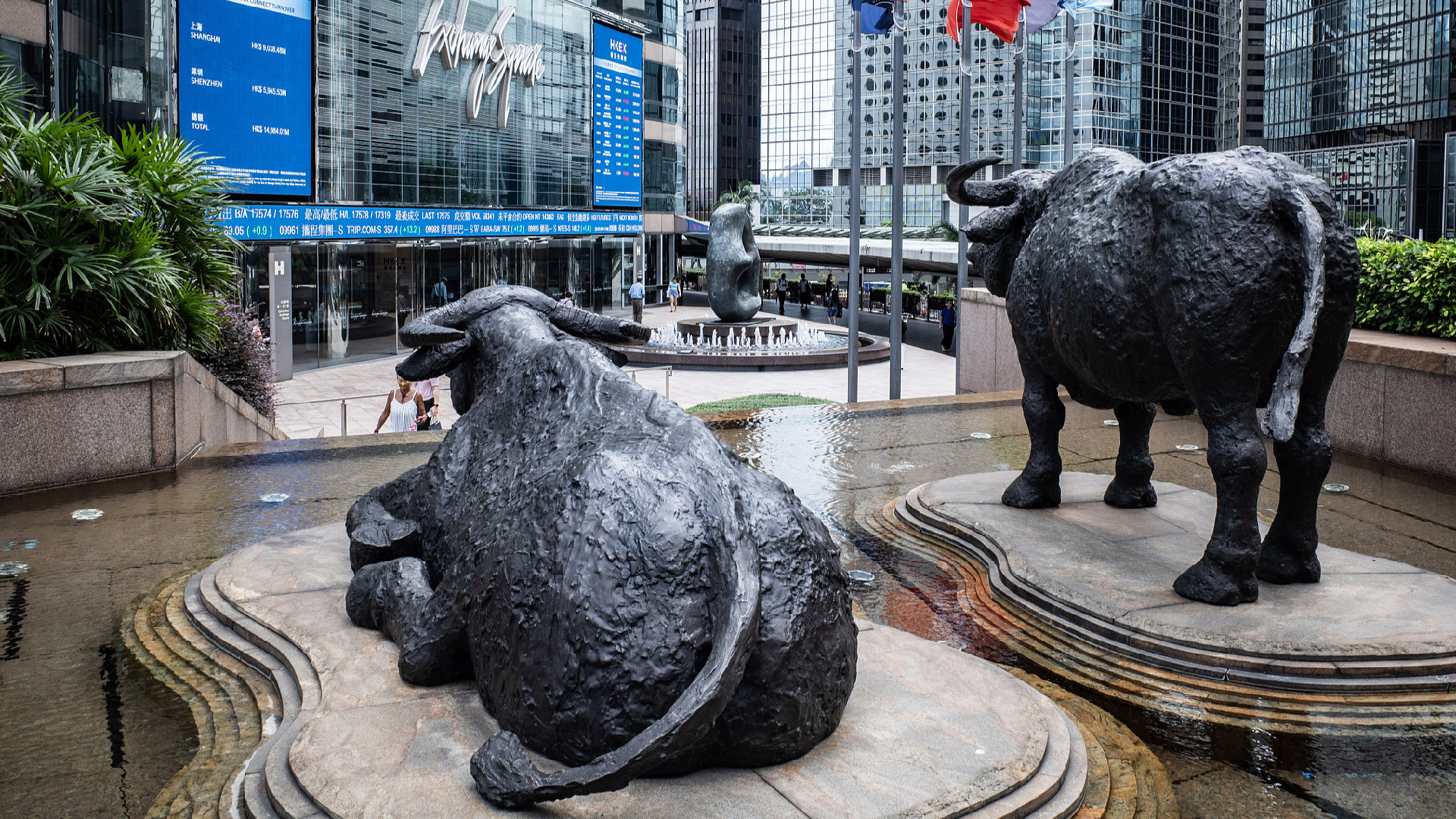 Expansion of Mainland-HK Stock Connect with More ETFs Deemed Critical to Financial World