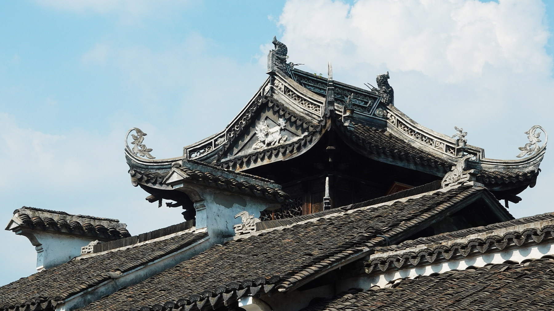 Snapshots of the historic buildings in Huishan Ancient Town