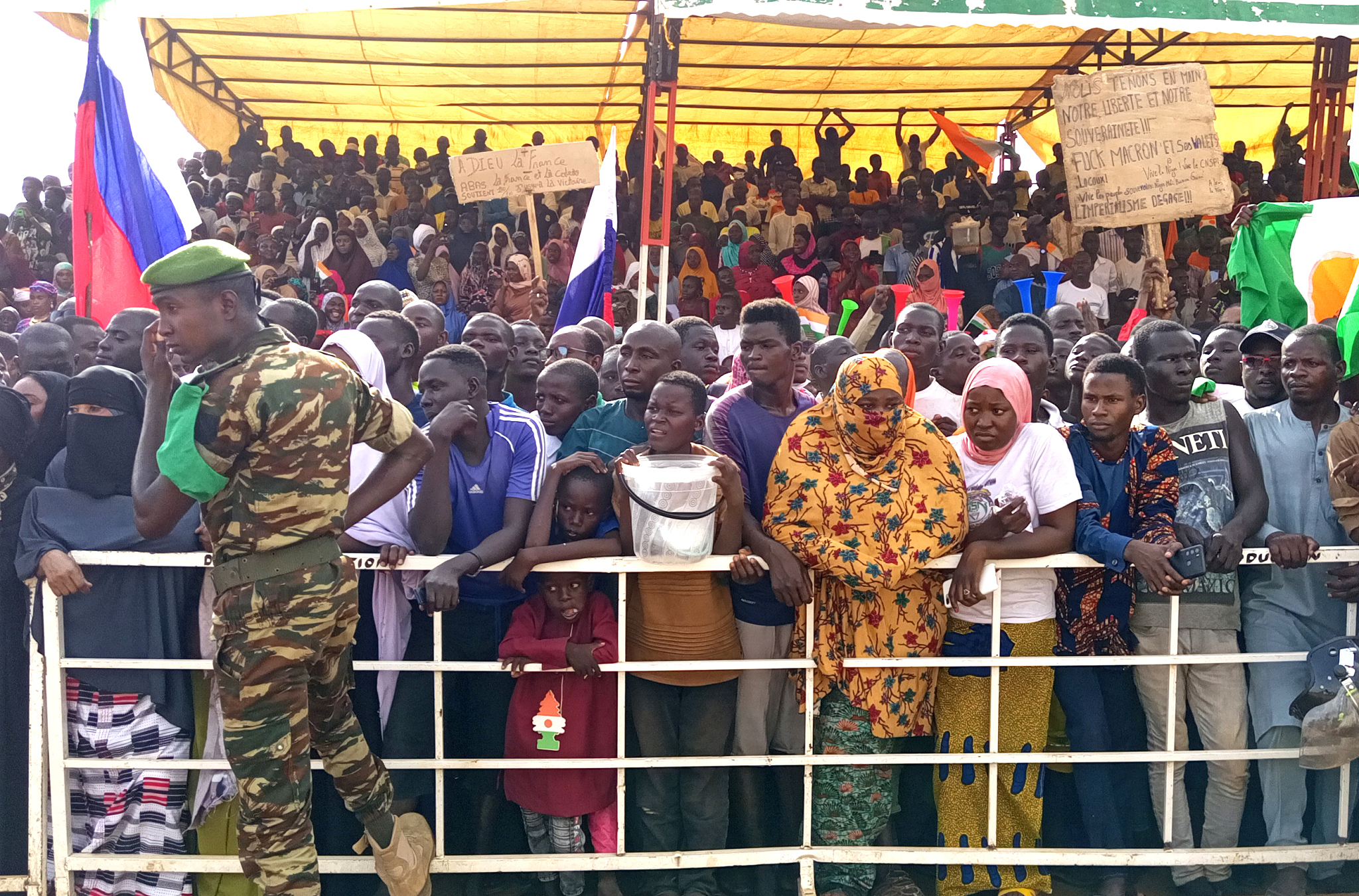 Hundreds of people gather in front of a French military base to hold a protest demanding the French soldiers leave the country in Niamey, Niger, on September 16, 2023. /CFP