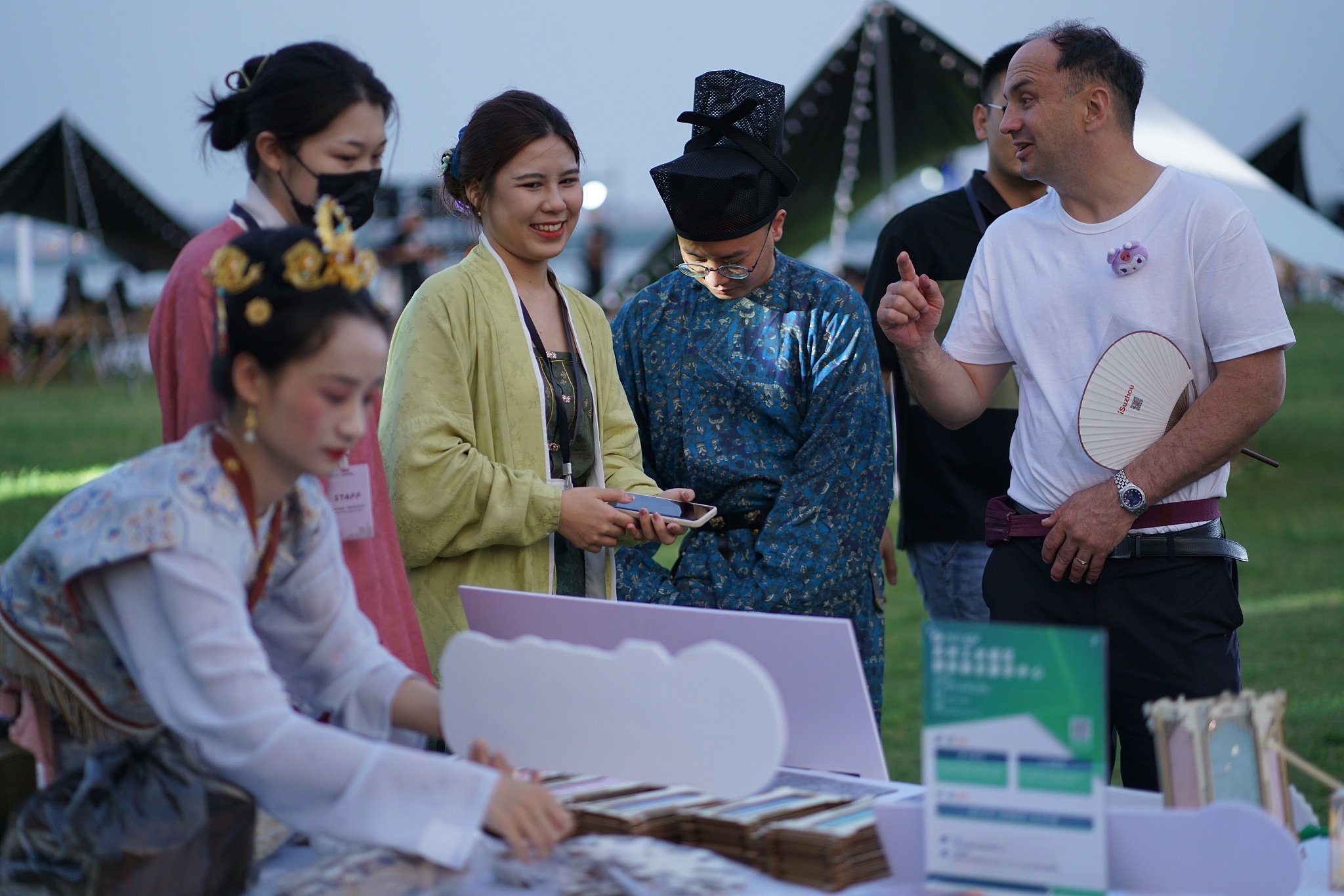 People gather at a China-Italy cultural exchange festival in Suzhou, east China's Jiangsu Province, May 19, 2023. /CFP