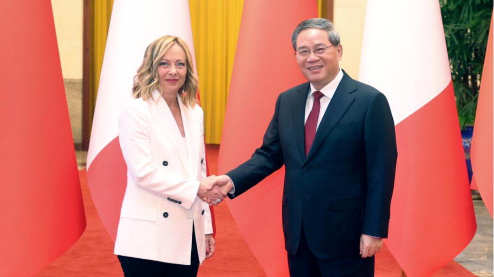 Chinese Premier Li Qiang (R) meets with Italian Prime Minister Giorgia Meloni at the Great Hall of the People, Beijing, capital of China, July 28, 2024. /Xinhua